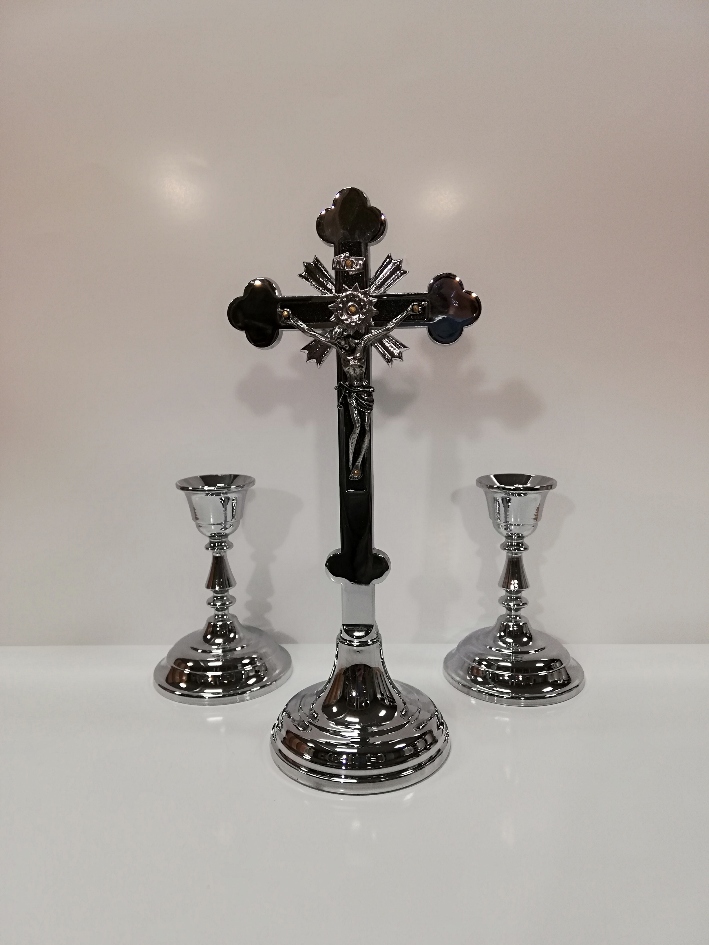 kolęda,kropidło,krzyż,zestaw kolędowy,krzyż stojący,świecznik tradycyjny